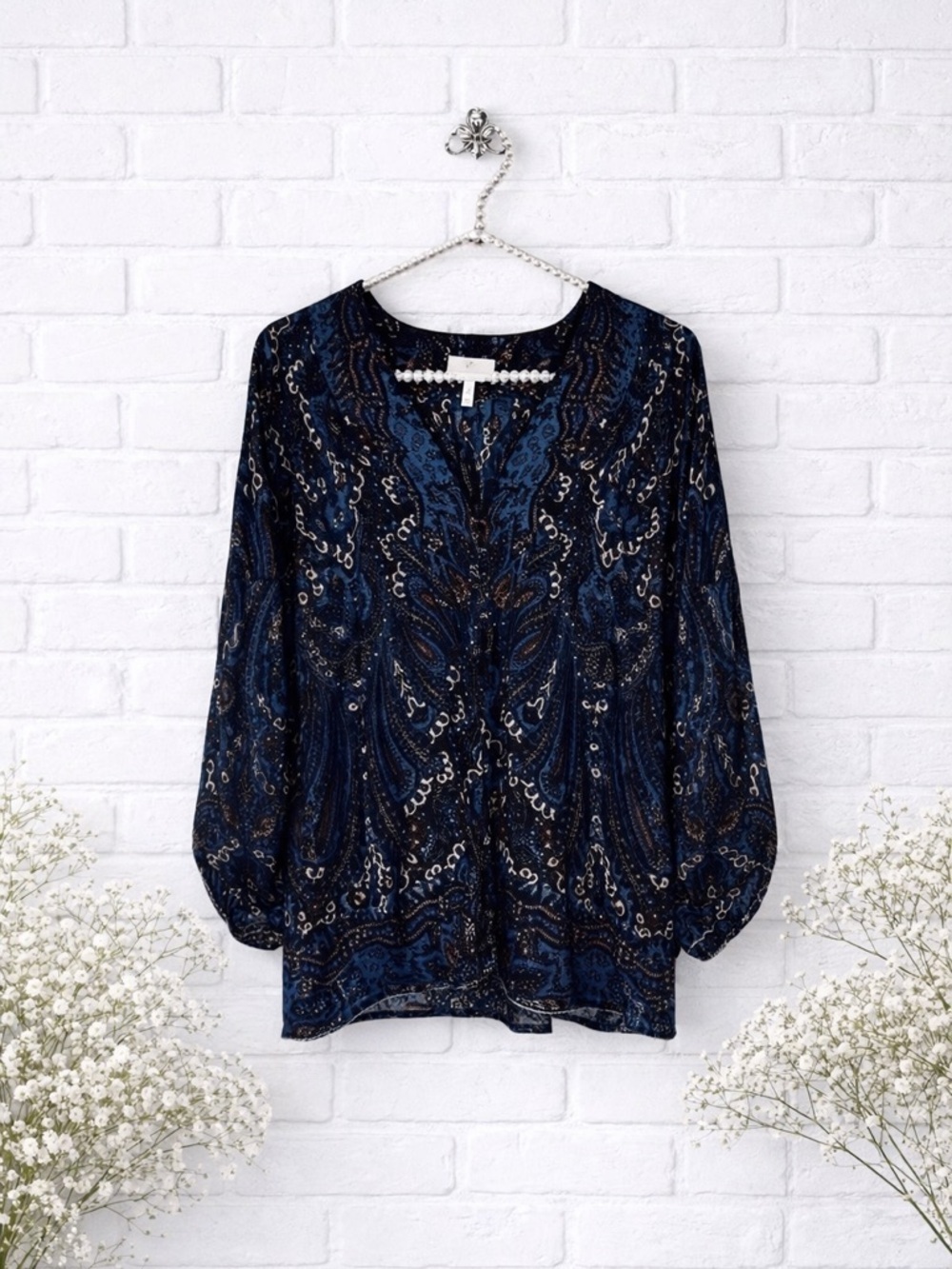 Joie Amatite Silk V Neckline Paisley Print Blouse Size XS